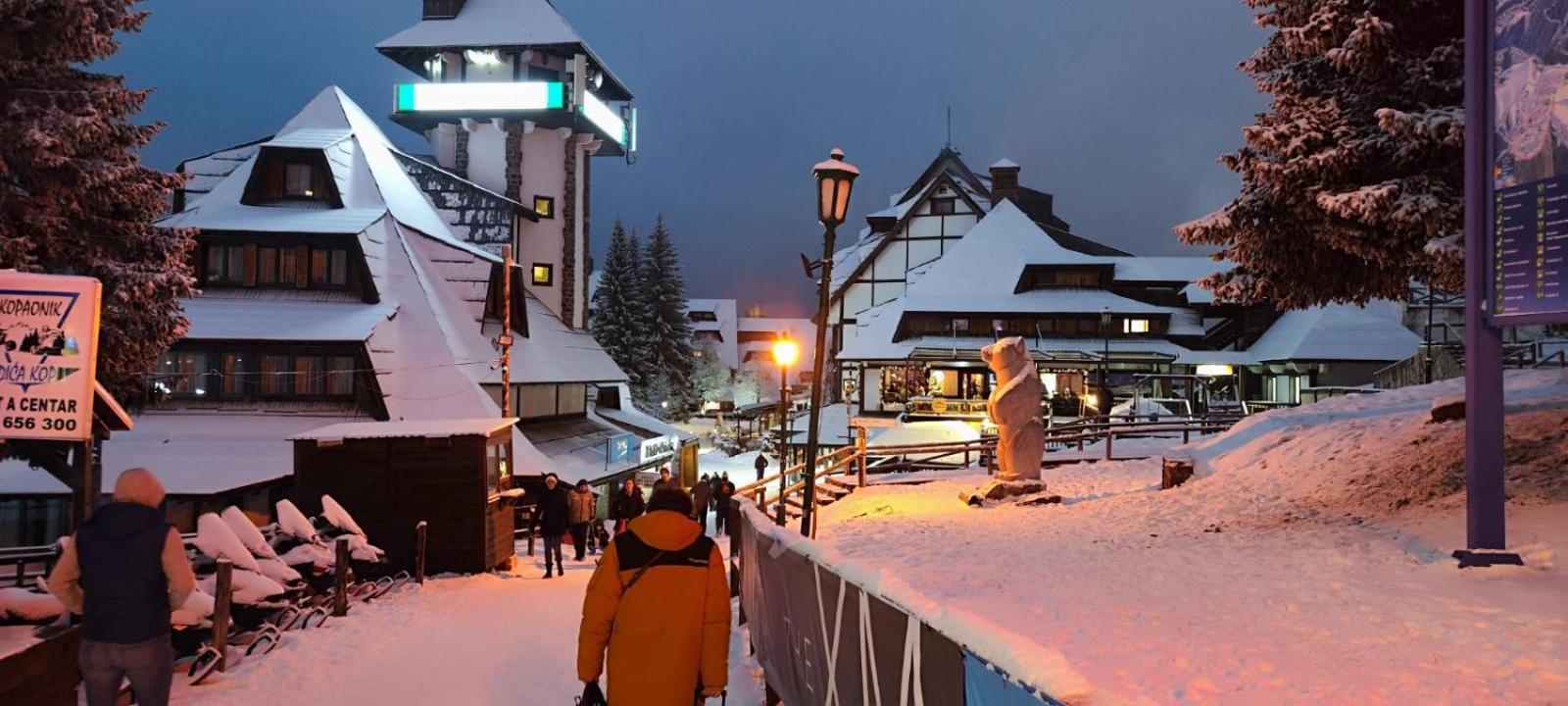 Snow White Apartments Kopaonik Ngoại thất bức ảnh